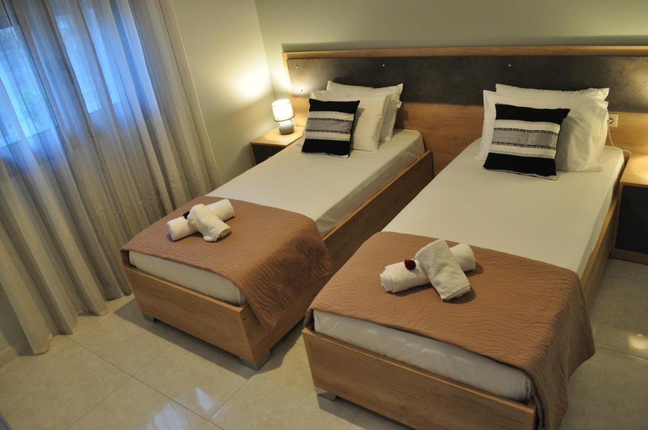 Liri'S Apartments Kalamákion المظهر الخارجي الصورة