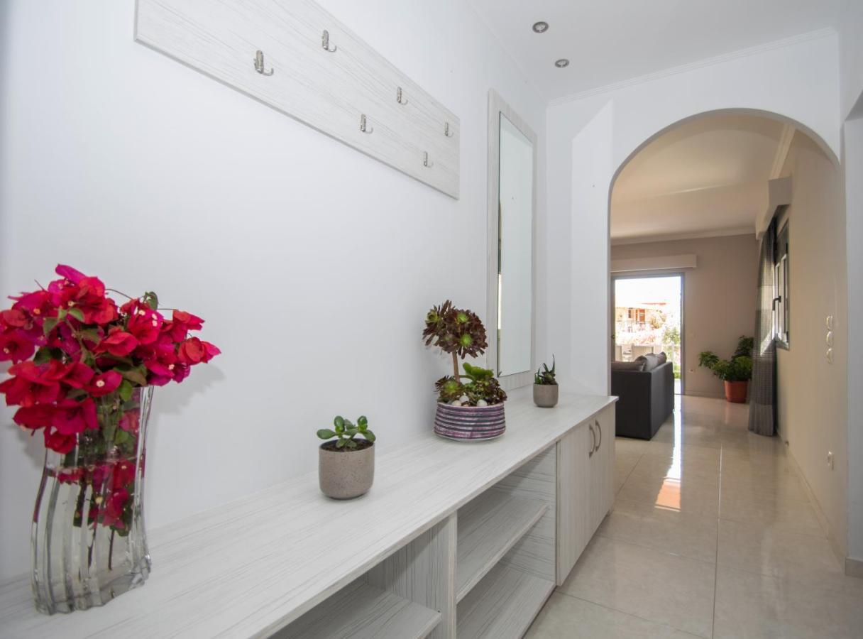 Liri'S Apartments Kalamákion المظهر الخارجي الصورة