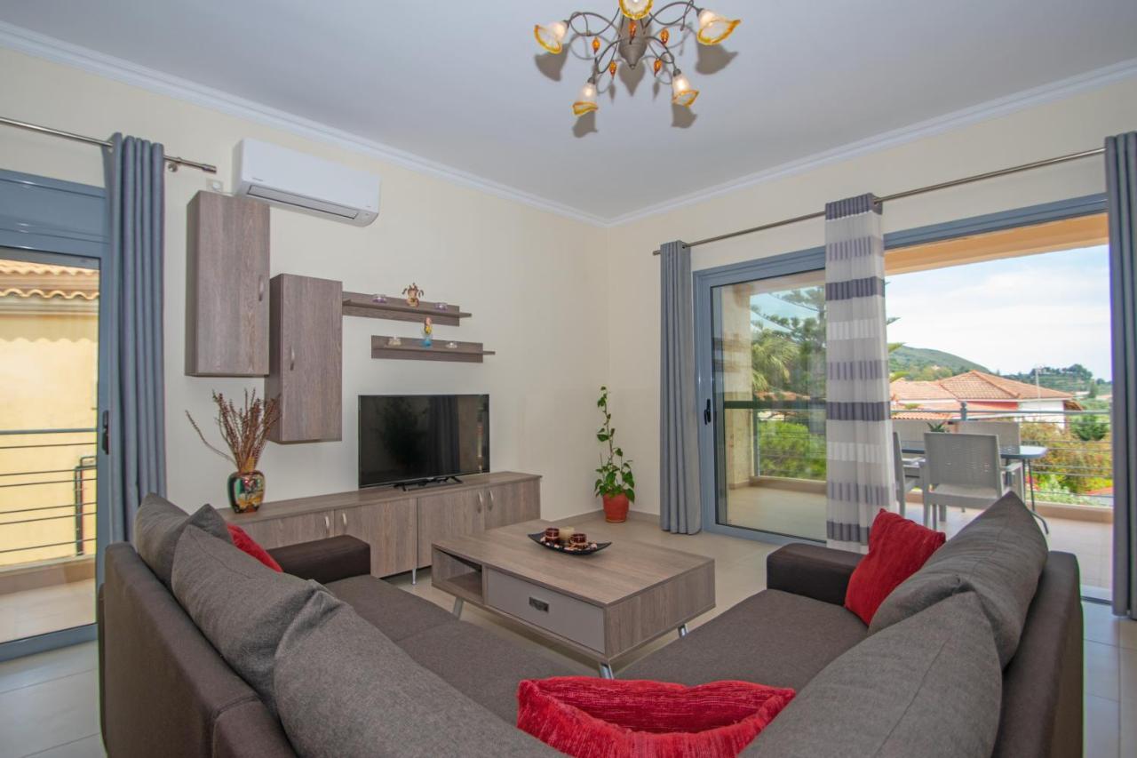 Liri'S Apartments Kalamákion المظهر الخارجي الصورة