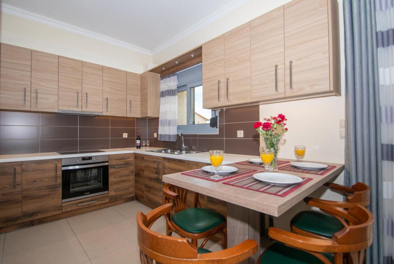 Liri'S Apartments Kalamákion المظهر الخارجي الصورة